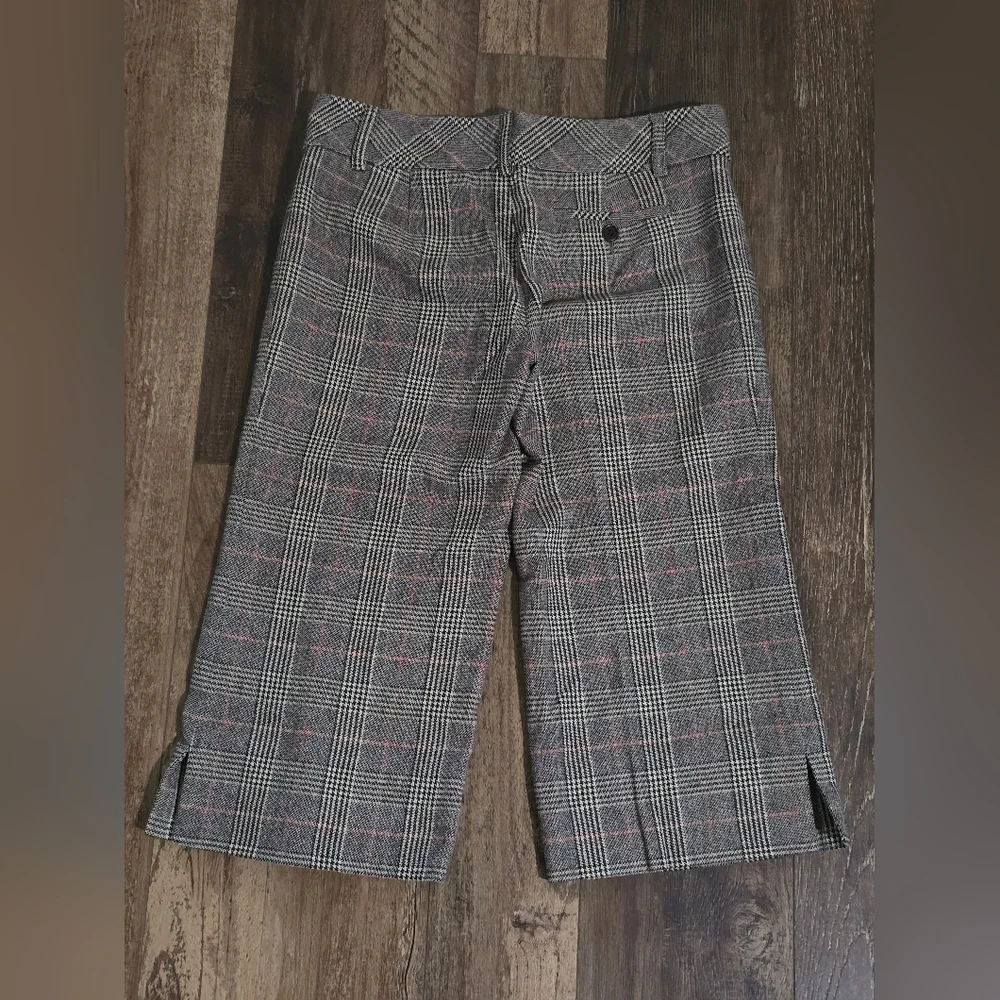 BCBG MaxAzria Houndstooth Patterned Pants - Picture 5 of 9